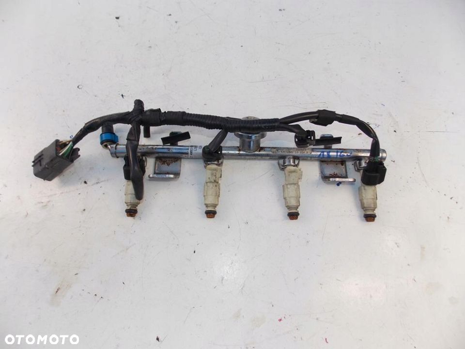 listwa wtryskowa wtryskiwacze mazda 6 1.8 16v l8 - 1