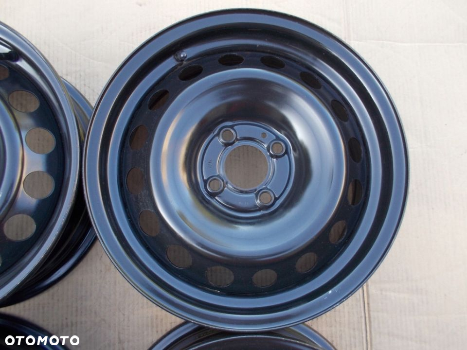 4x Felgi 15 Renault Clio III IV Thalia Dokker Dacia Sandero Lodgy Logan ET40 - 6