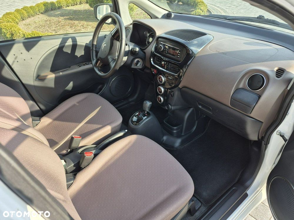 Citroën C-Zero - 12