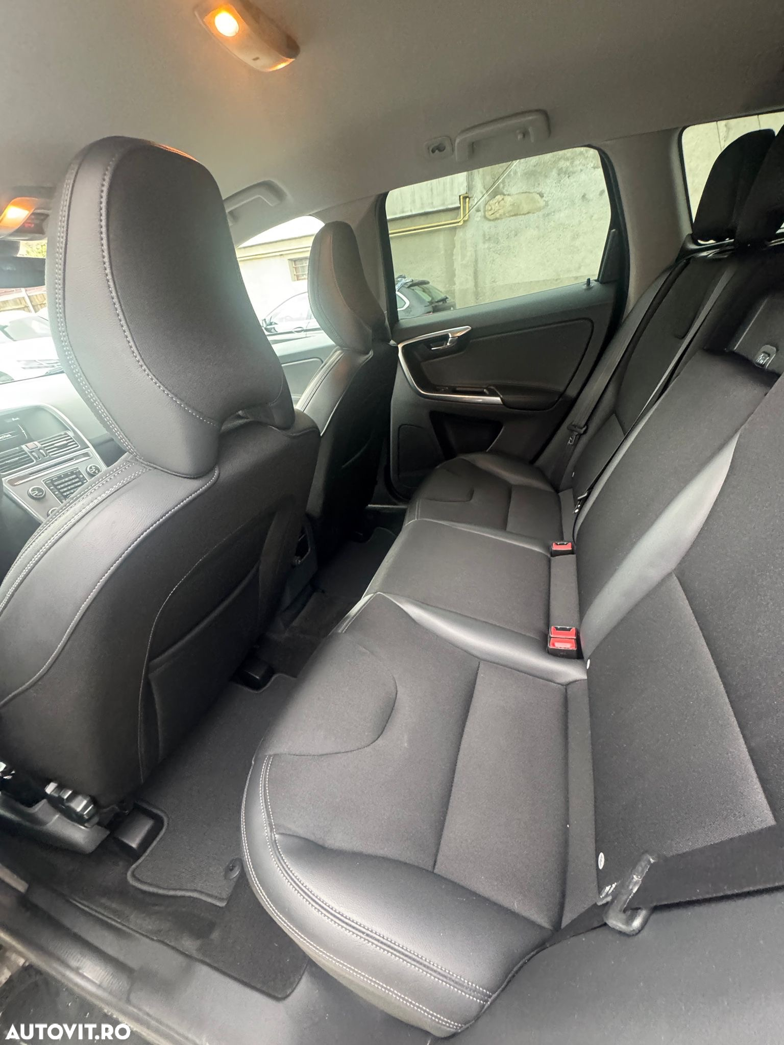 Volvo XC 60 - 10