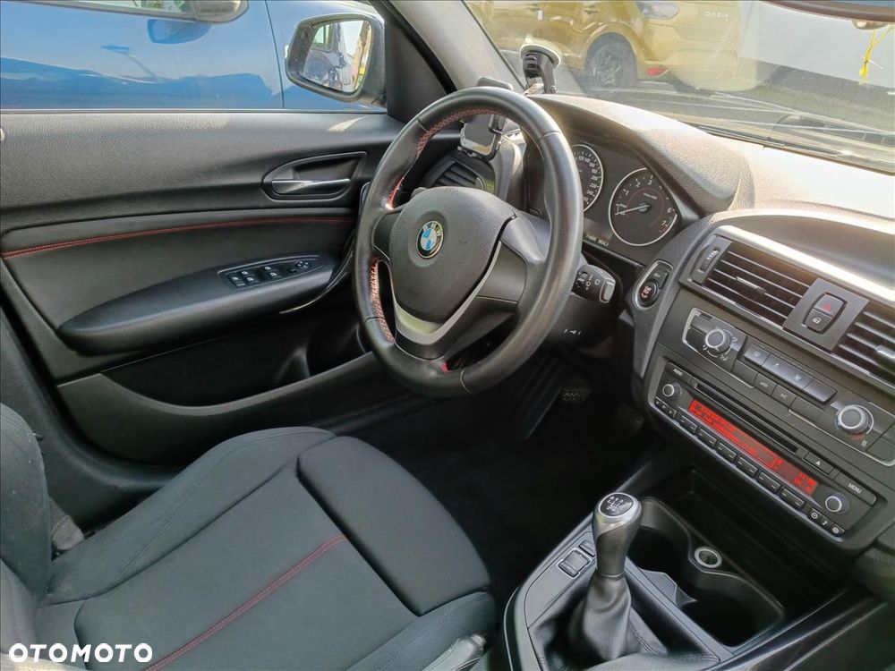 BMW Seria 1 114i - 27