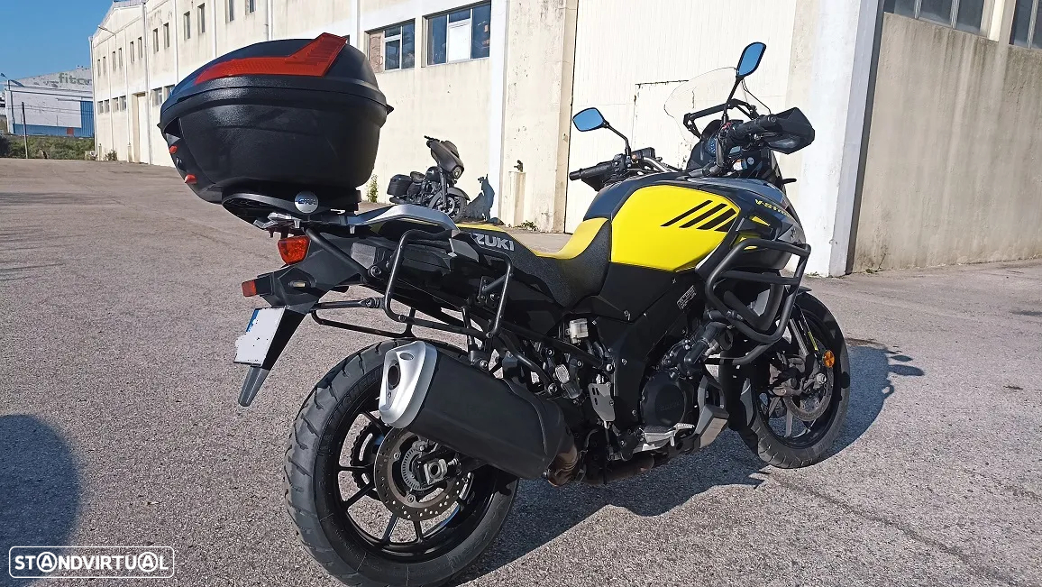 Suzuki DL V-STROM 1000 - 4