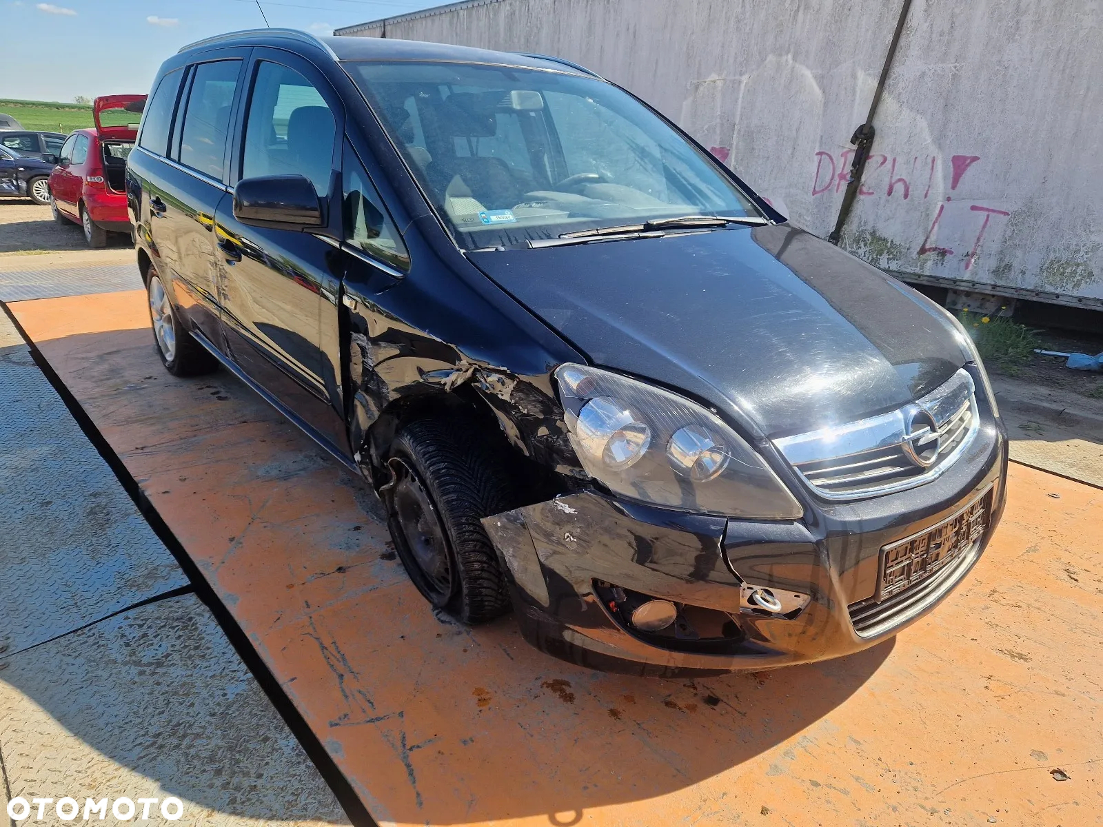 Opel ZAFIRA B 05-15 Silnik 1.8 16V A18XER 140KM/103kW Z01Q na części drzwi klapa zderzak - 3