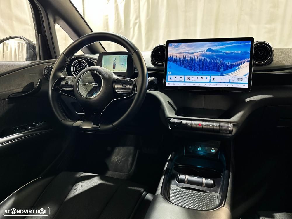 BYD Dolphin 60.4 kWh Comfort - 36