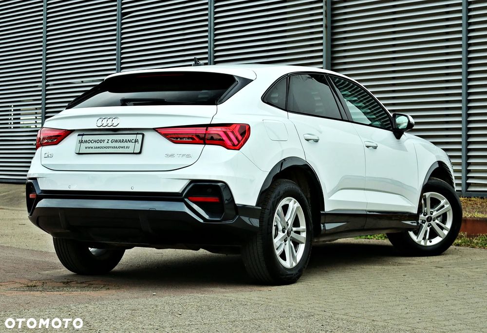 Audi Q3 Sportback - 9