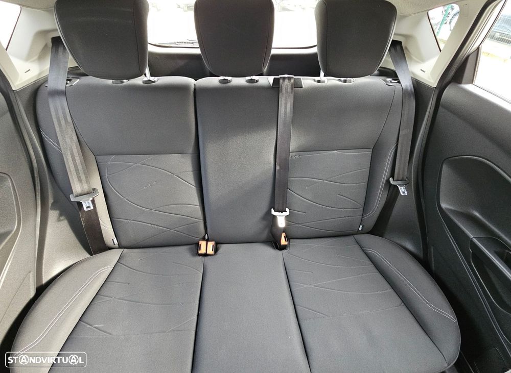 Ford Fiesta 1.0 Ti-VCT Titanium - 20