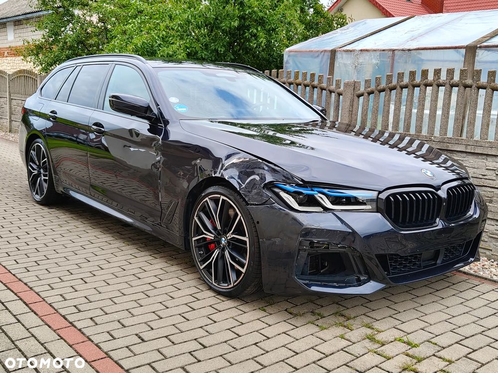BMW Seria 5 540i xDrive mHEV M Sport sport - 5