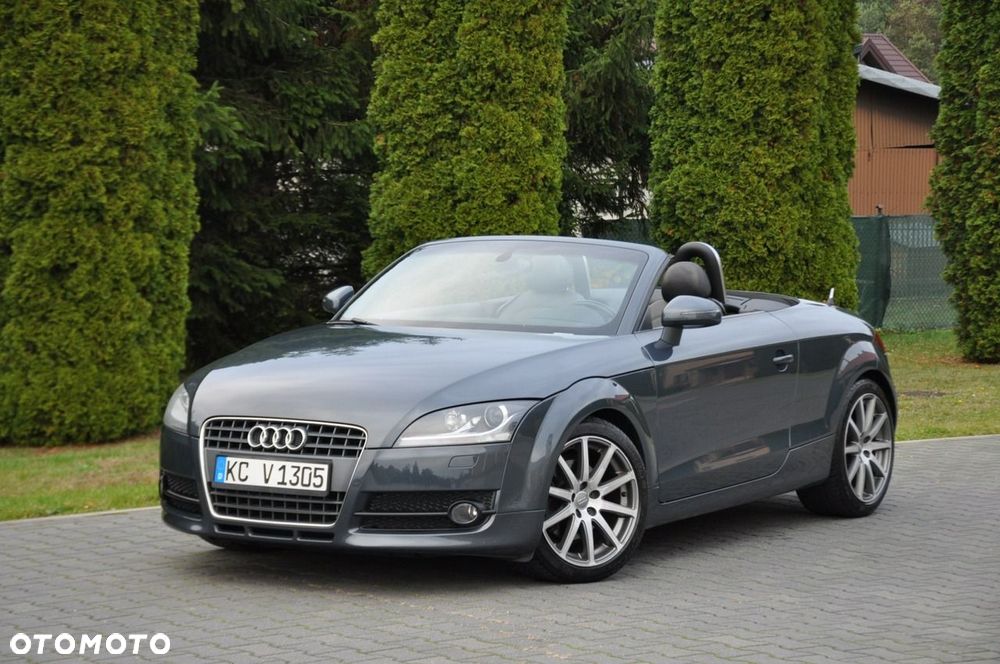 Audi TT Roadster - 11
