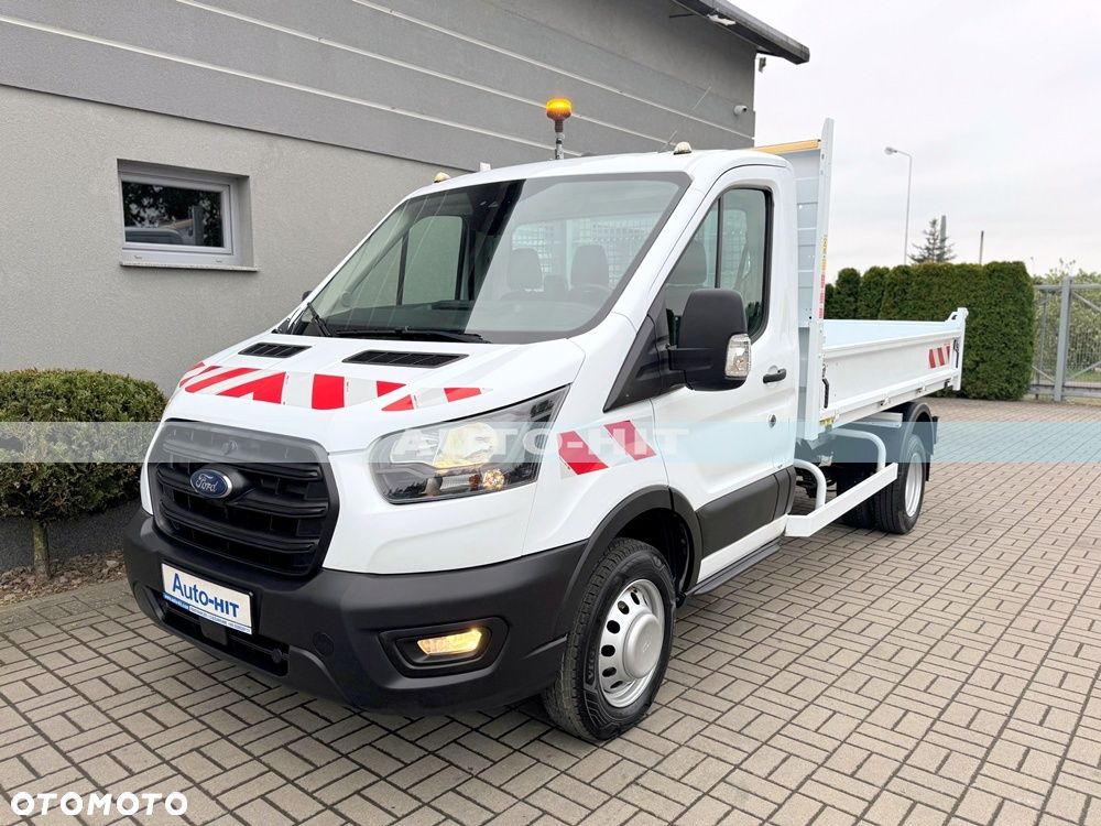 Ford Transit - 12