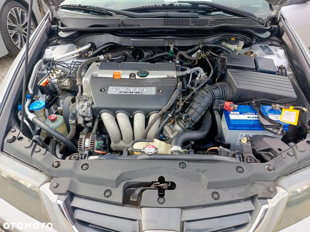 Honda Accord 2.0 ES - 25