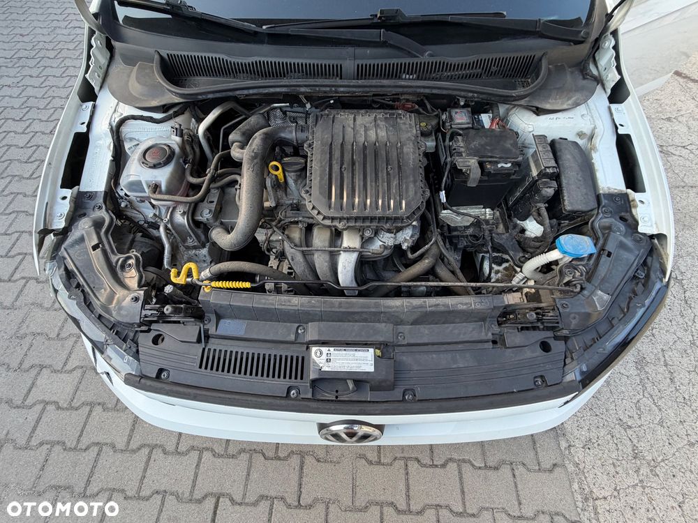 Volkswagen Polo 1.0 Comfortline - 27
