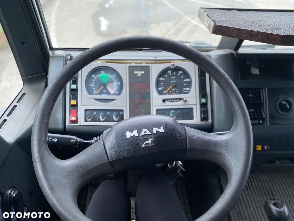 MAN LE 12.250 - 15