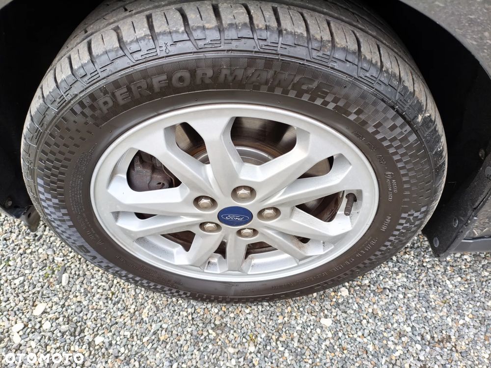 Ford Tourneo Connect Grand - 35