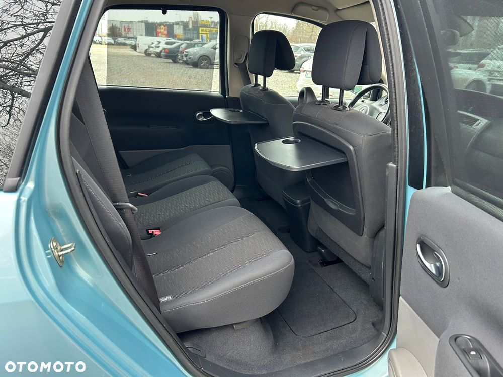 Renault Grand Scenic - 22