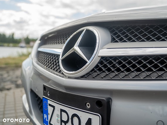 Mercedes-Benz SL - 15
