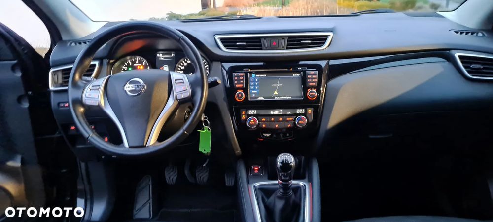Nissan Qashqai 1.6 DIG-T Tekna - 14