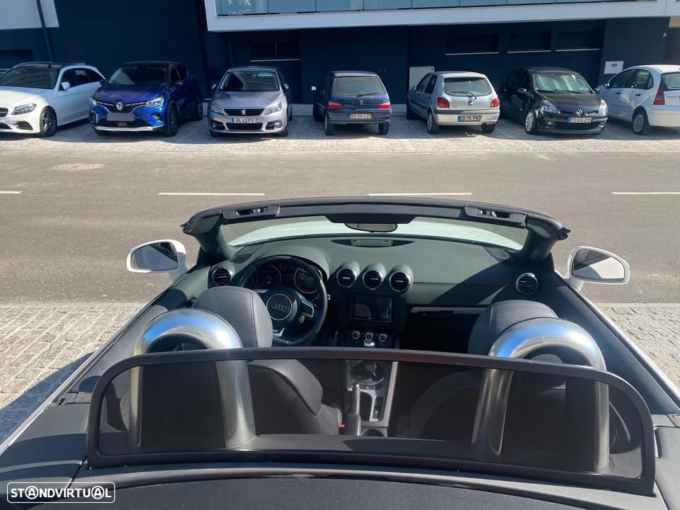 Audi TT Roadster 2.0 TFSi S-line - 11