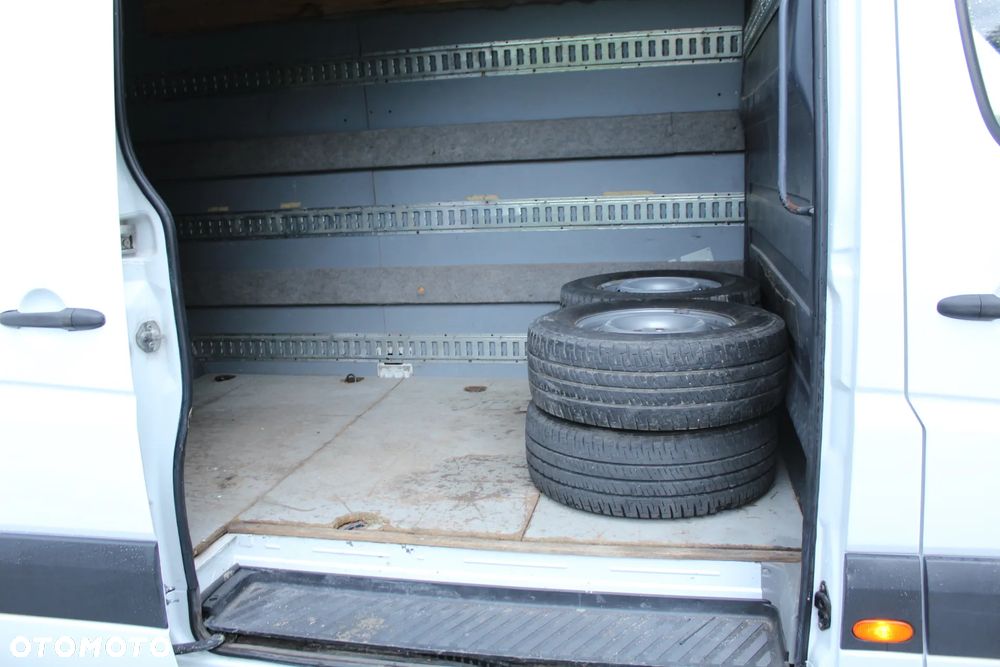Mercedes-Benz sprinter - 11