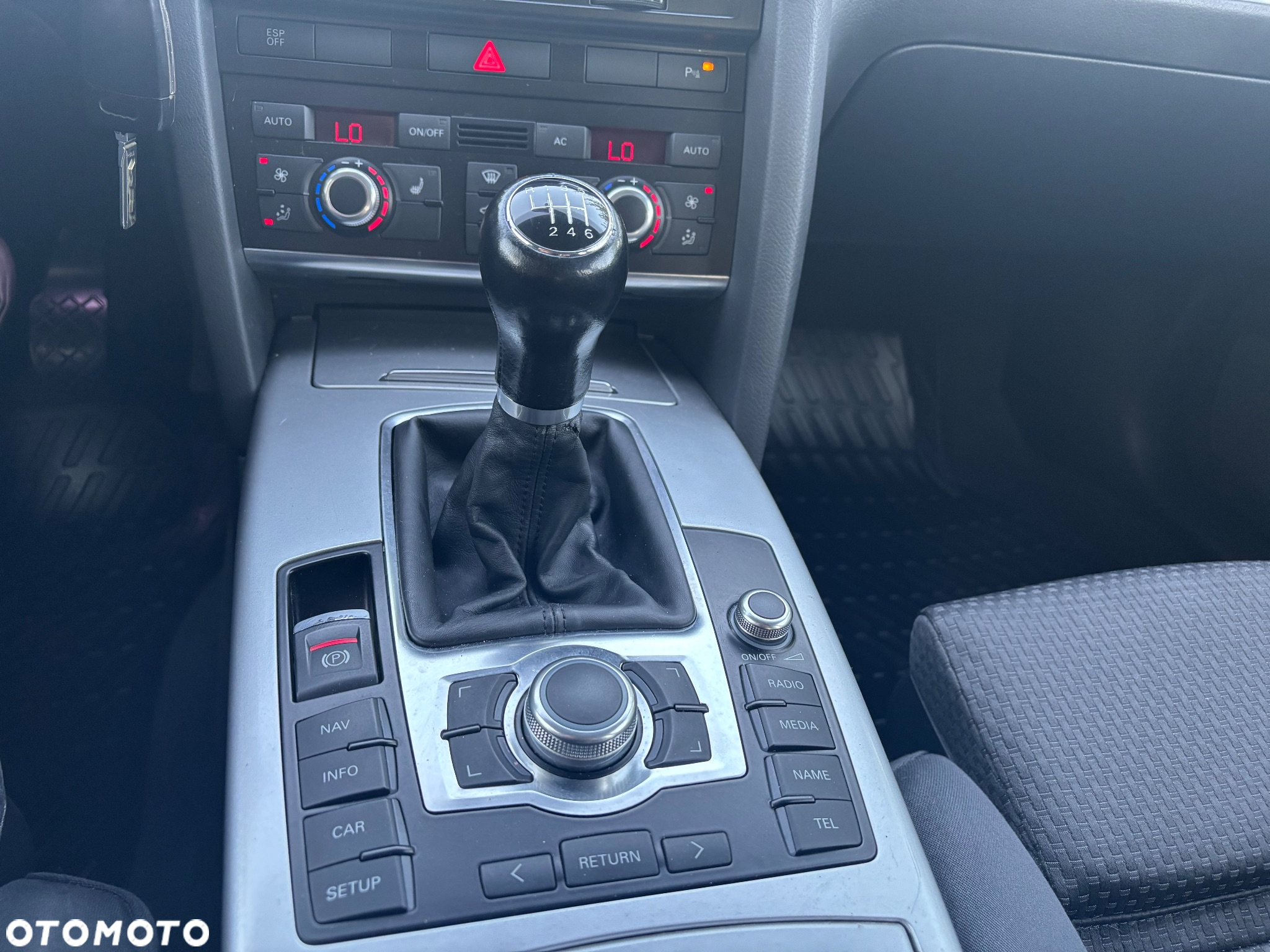 Audi A6 Avant 2.0 TDI DPF - 8