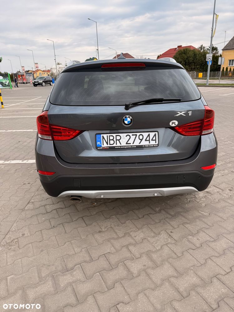 BMW X1 xDrive18d - 6