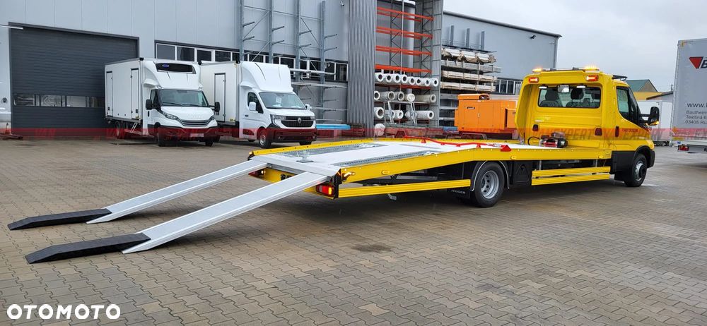 Iveco Daily 70C21H A8 P Laweta z zapadniami - 13