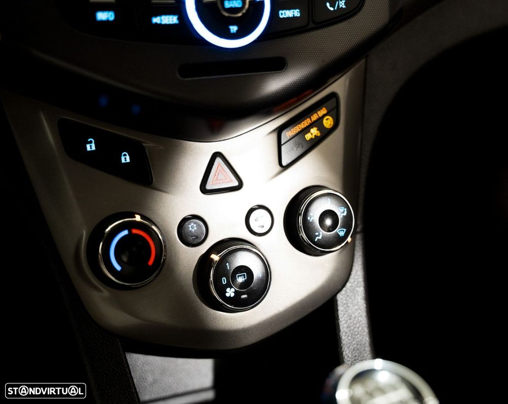 Chevrolet Aveo 1.3 VCDi LT - 6
