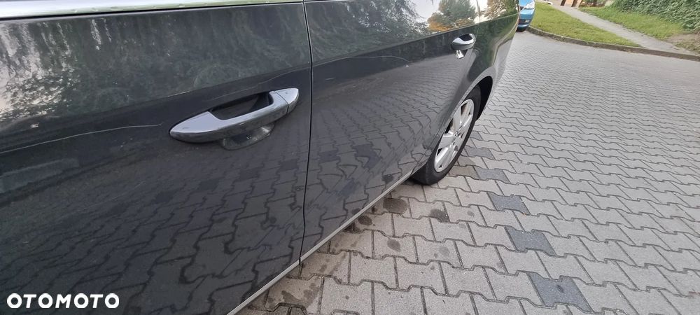 Volkswagen Passat 1.6 TDI Comfortline - 22