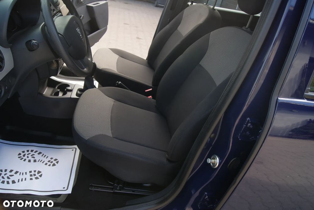 Dacia Lodgy 1.6 SCe Access S&S - 24