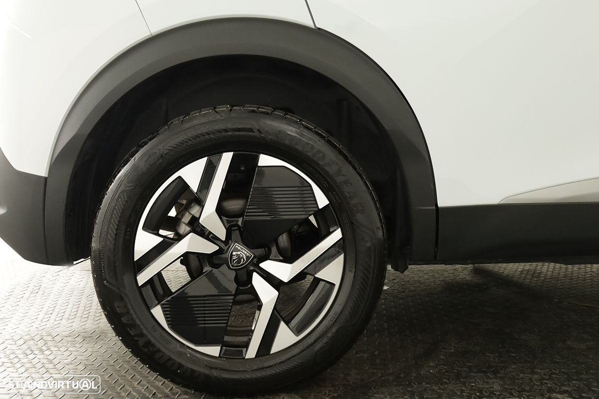 Peugeot 2008 1.2 PureTech Allure - 5