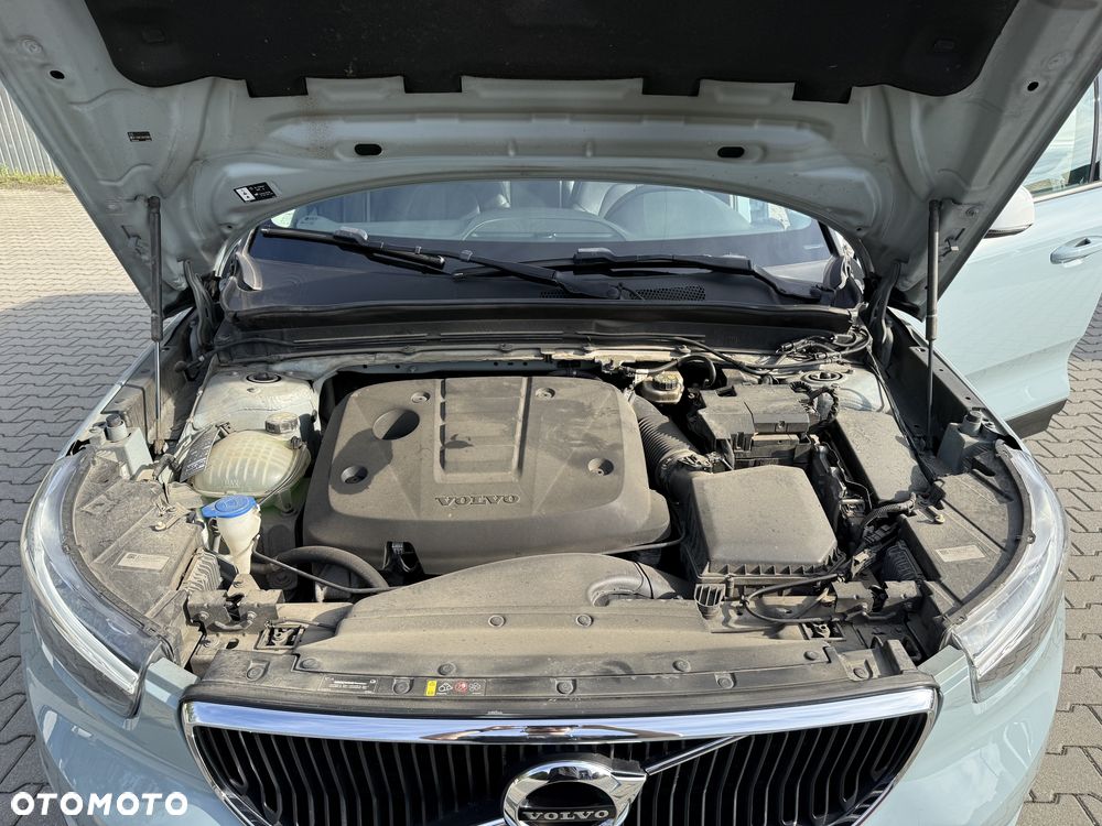 Volvo XC 40 D3 AWD Momentum Pro - 13