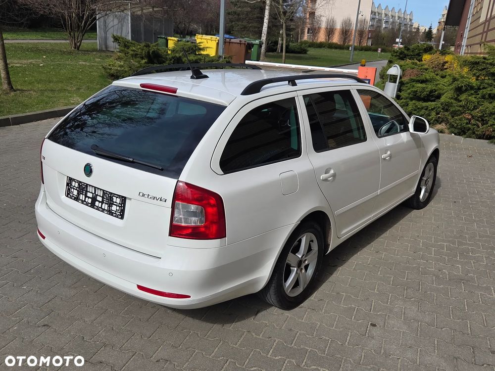 Skoda Octavia 2.0 TDI DPF Sport Edition - 19