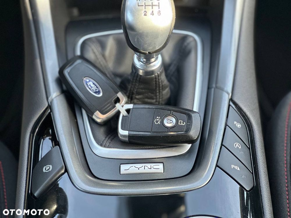 Ford Mondeo 1.5 EcoBoost STart-Stopp ST-Line - 17