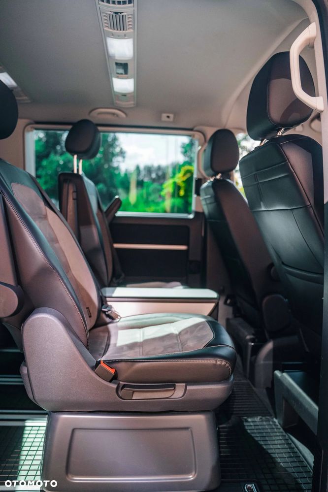 Volkswagen Multivan - 20
