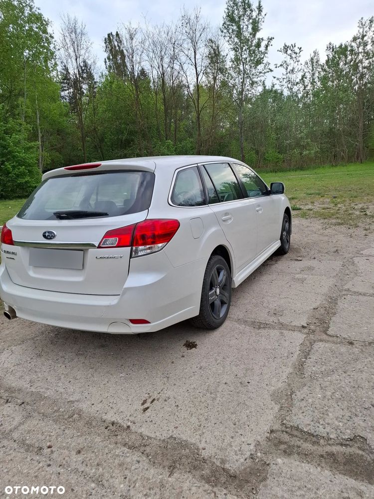 Subaru Legacy 2.0i Lineartronic Trend - 6