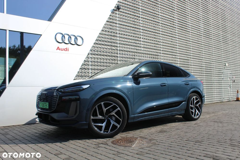 Audi Q6 Sportback e-tron - 2