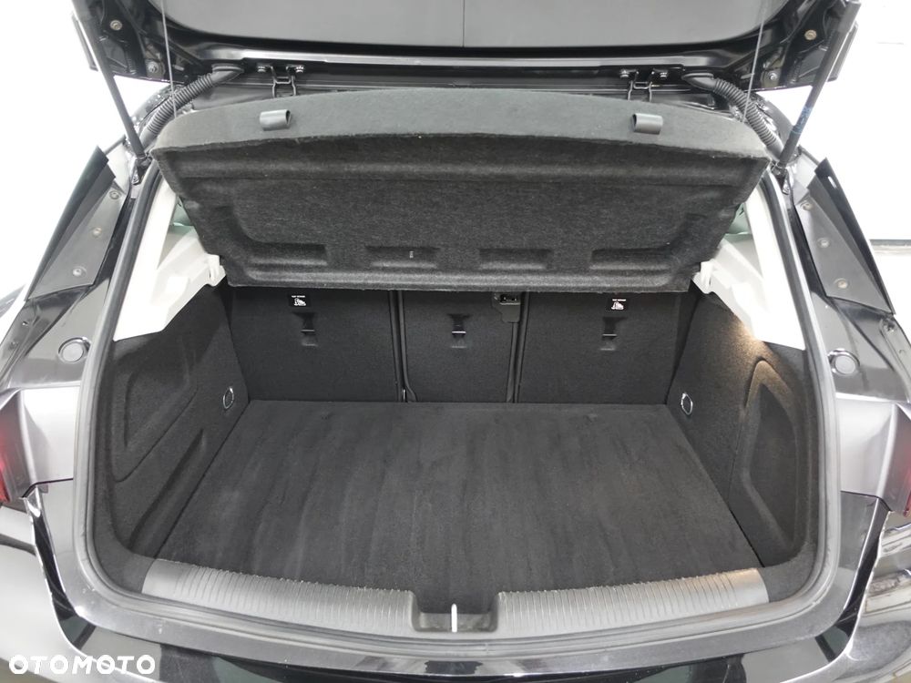 Opel Astra 1.6 BiTurbo D (CDTI) Start/Stop Innovation - 26