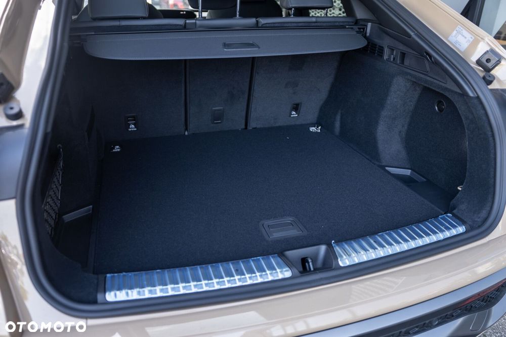 Audi Q5 Sportback - 9