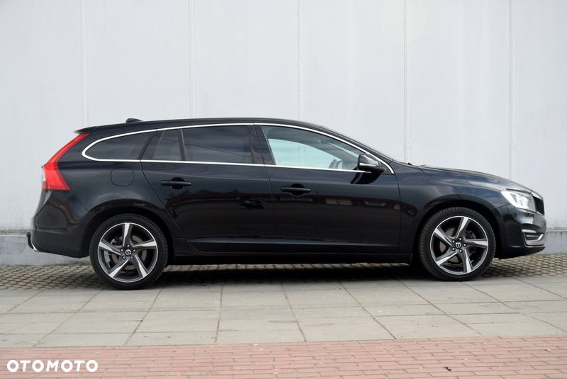 Volvo V60 D4 Drive-E Summum - 6