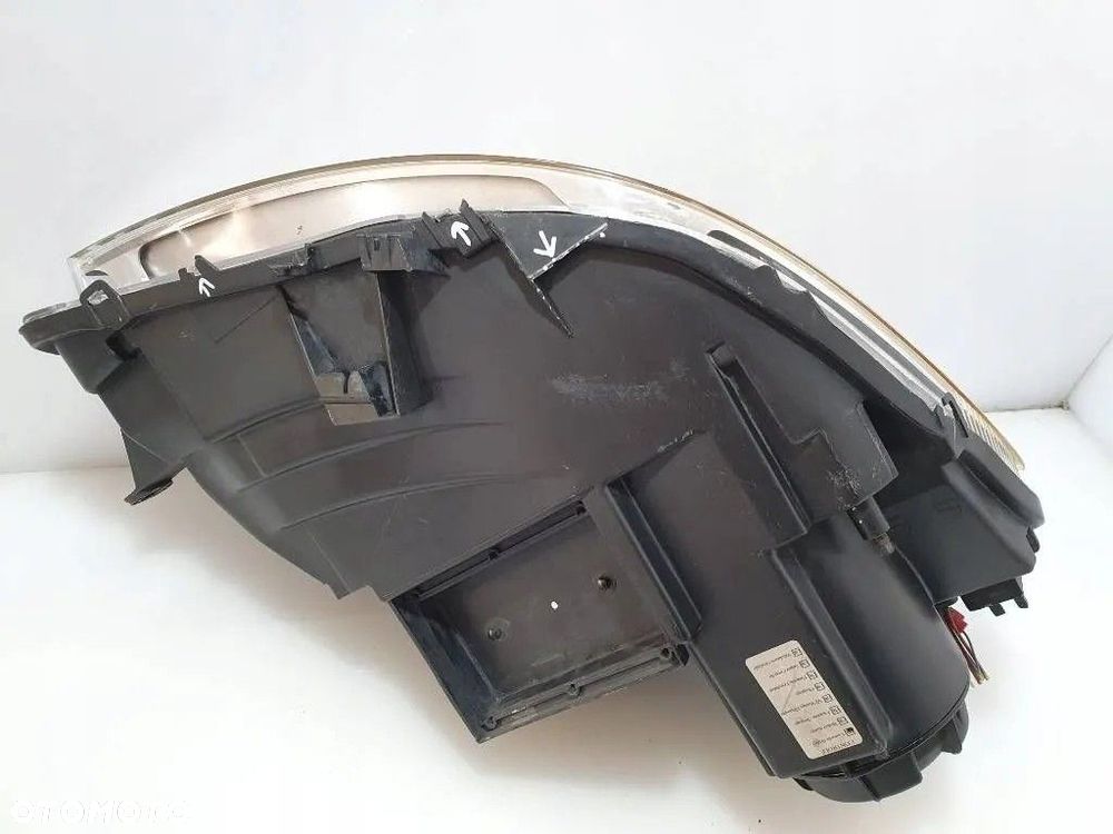 Citroen C8 2004 Lewa strona Lampa przednia REFLEKTOR XENON SOCZEWKA - 12