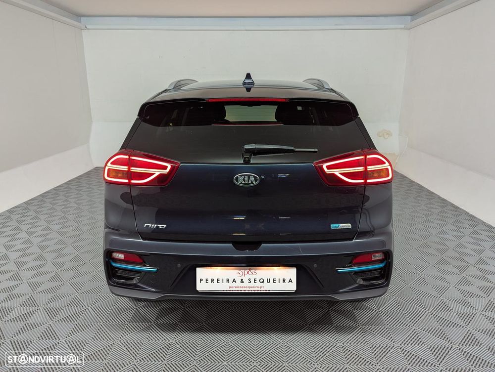 Kia e-Niro Vision - 33