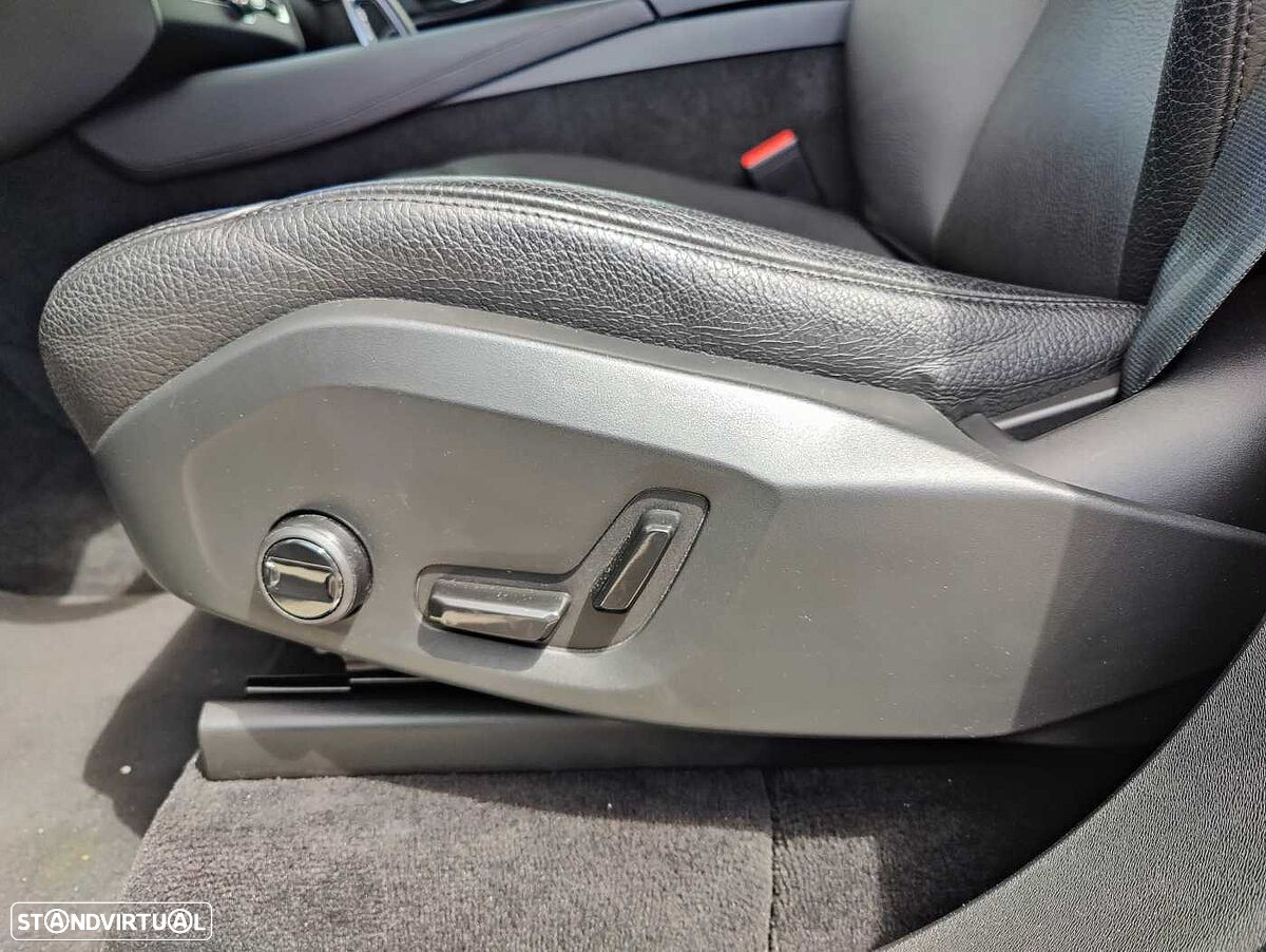 Volvo XC 90 - 10