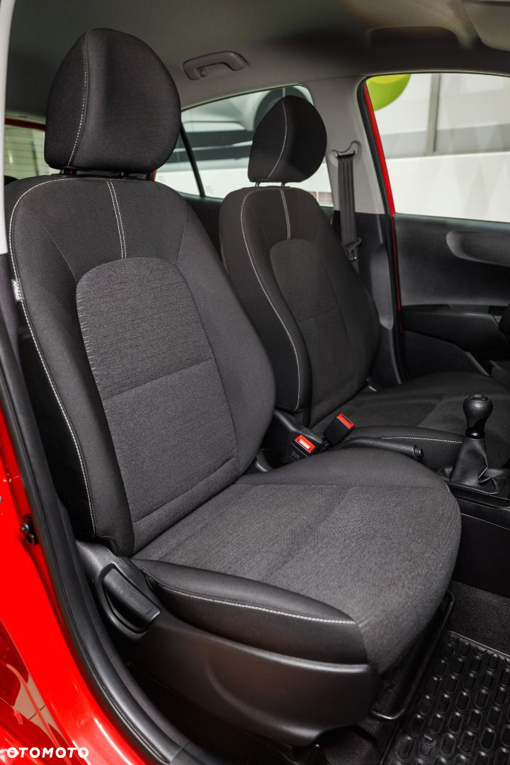 Kia Picanto - 26