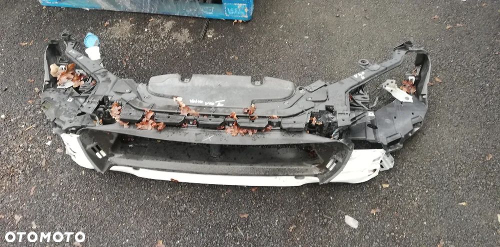 BELKA PAS PRZEDNI VOLVO V40 II