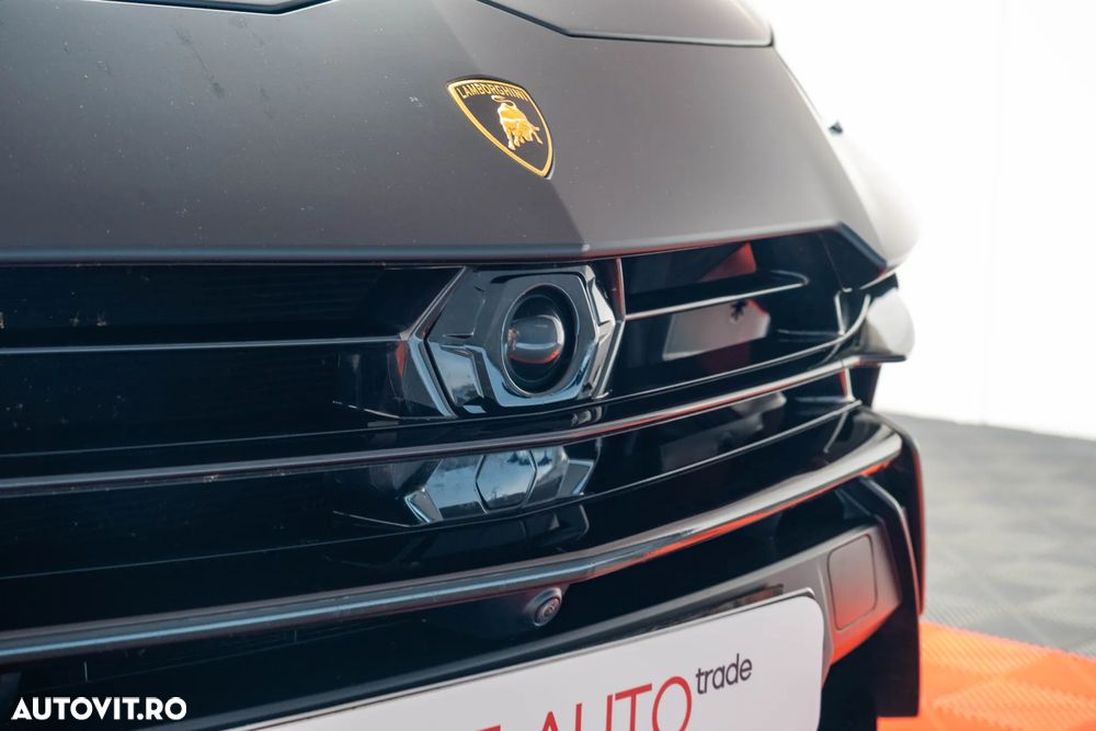 Lamborghini URUS ver-standard - 6