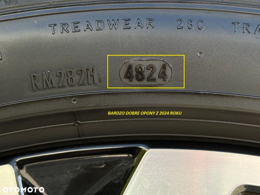 Volvo XC 60 B4 D Plus Dark - 38