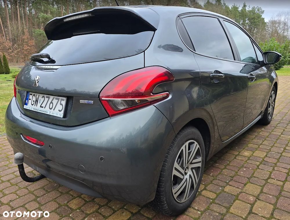 Peugeot 208 Blue-HDi 100 Stop&Start Allure - 4