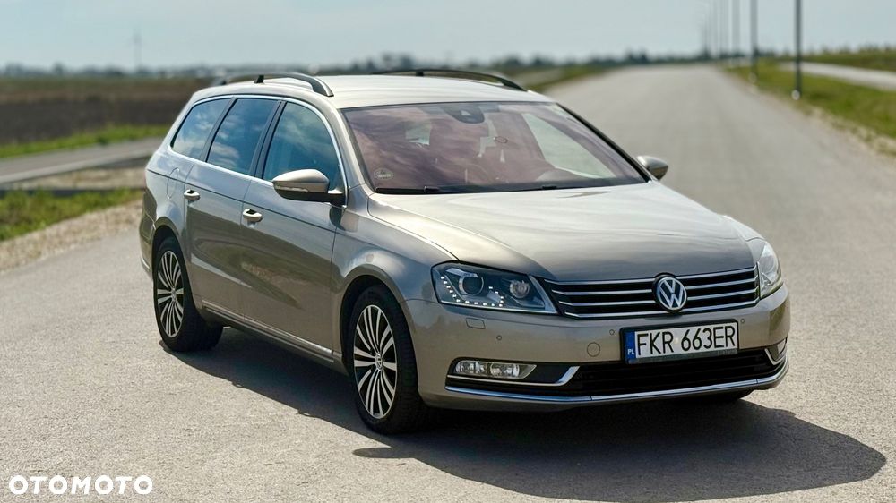 Volkswagen Passat 2.0 TDI Highline DSG - 1