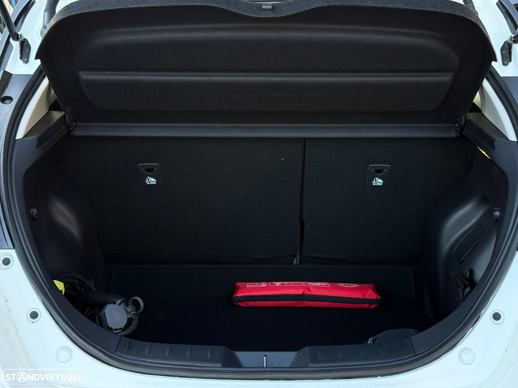 Nissan Leaf N-Connecta Full Led - 17