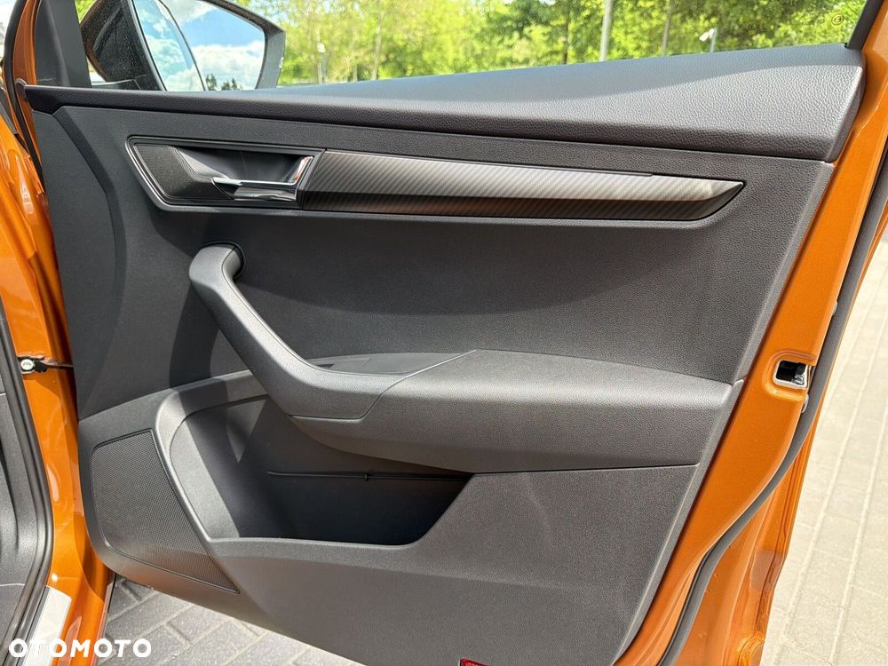 Skoda Karoq 1.5 TSI ACT Sportline DSG - 18