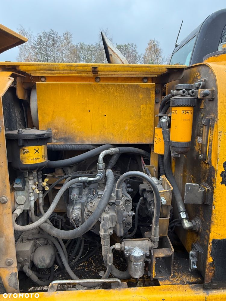 JCB JS190 - 13